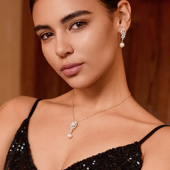 Necklaces Pearly Lustre Top Grade Pearl Necklace WN00528 CELESTE