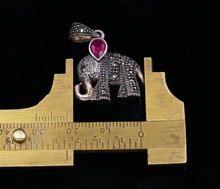 Necklaces TRIBAL ORNAMENTS 925 sterling silver handmade gorgeous Elephant pendant awesome unisex daily use jewelry from Rajasthan India nsp40 nsp40