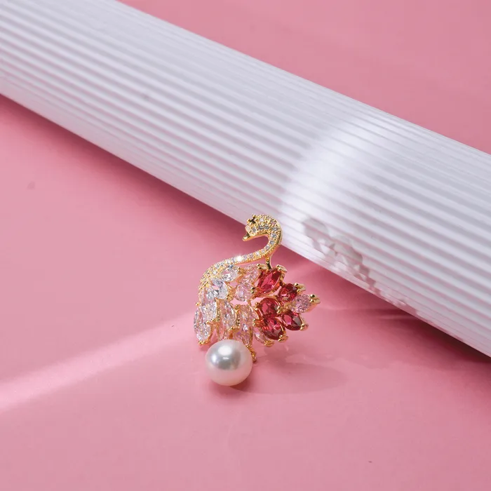 Passion for Life Freshwater Pearl Brooch WC00047 Pearly Lustre Necklaces