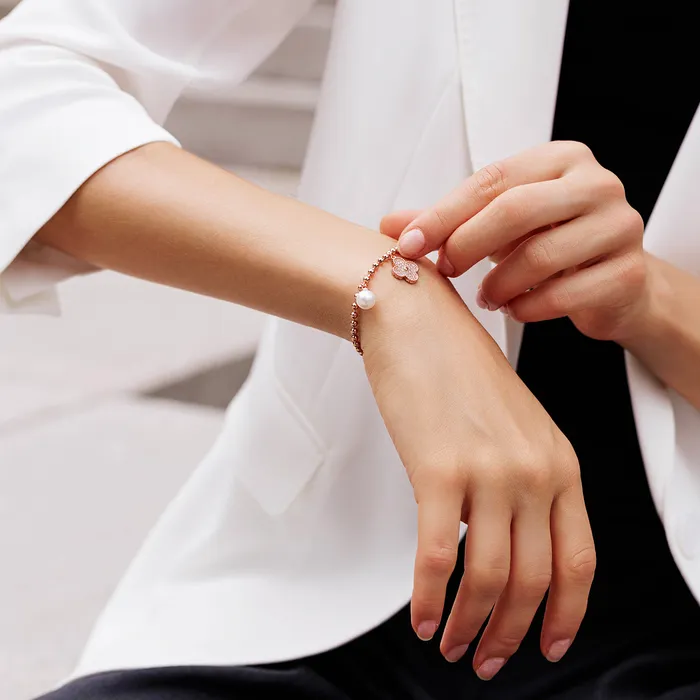 Pearly Lustre Bracelets Elegant Freshwater Pearl Bracelet WB00070