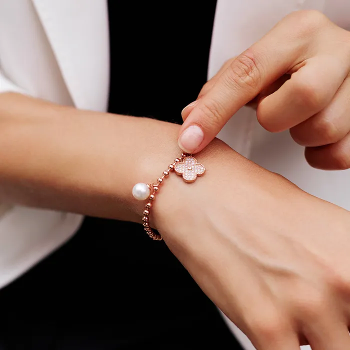 Pearly Lustre Bracelets Elegant Freshwater Pearl Bracelet WB00070