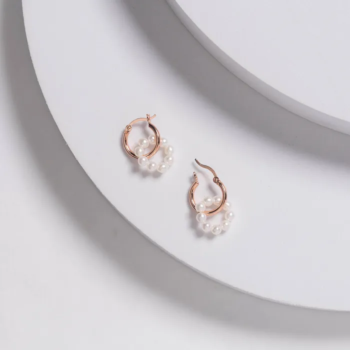 Pearly Lustre Earrings 18K Solid Gold New Yorker Freshwater Pearl Earrings KE00035