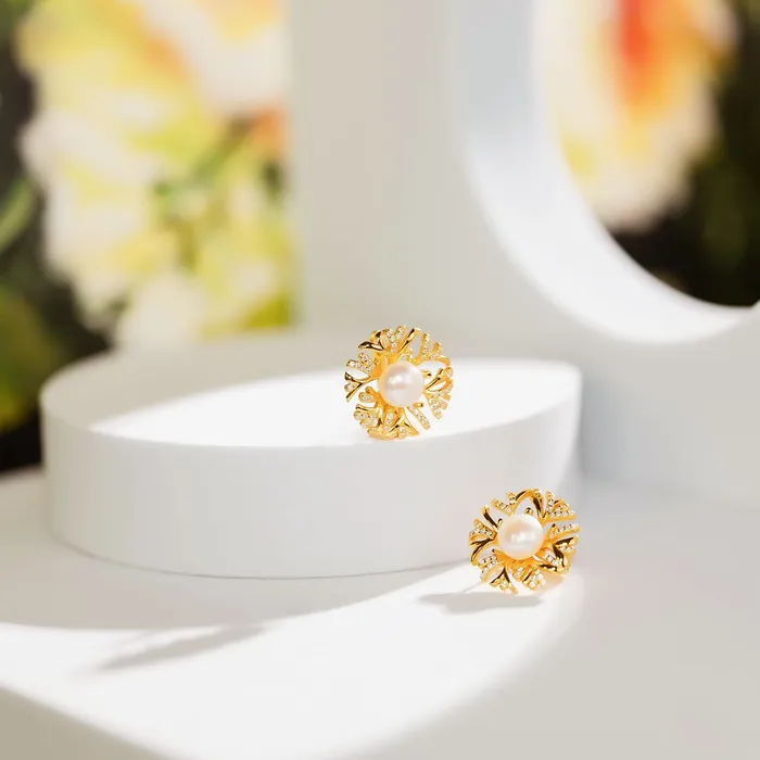 Pearly Lustre Earrings Elegant Freshwater Pearl Set WS00054 GARDENS