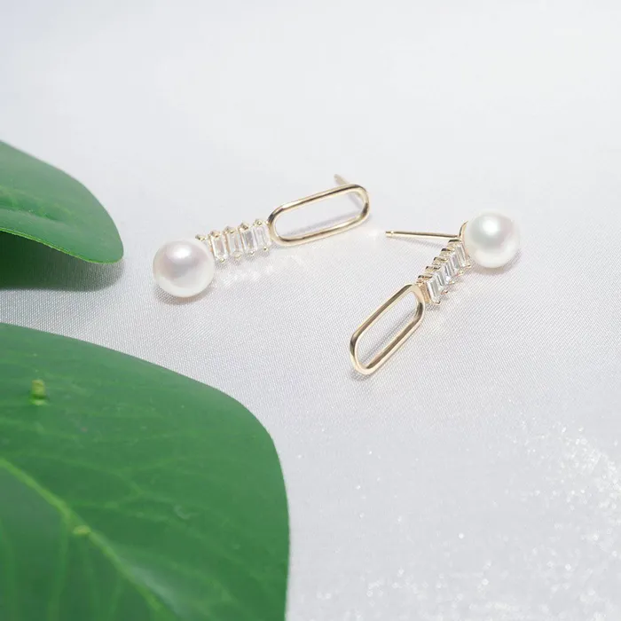 Pearly Lustre Earrings New Yorker Freshwater Pearl Earrings WE00163