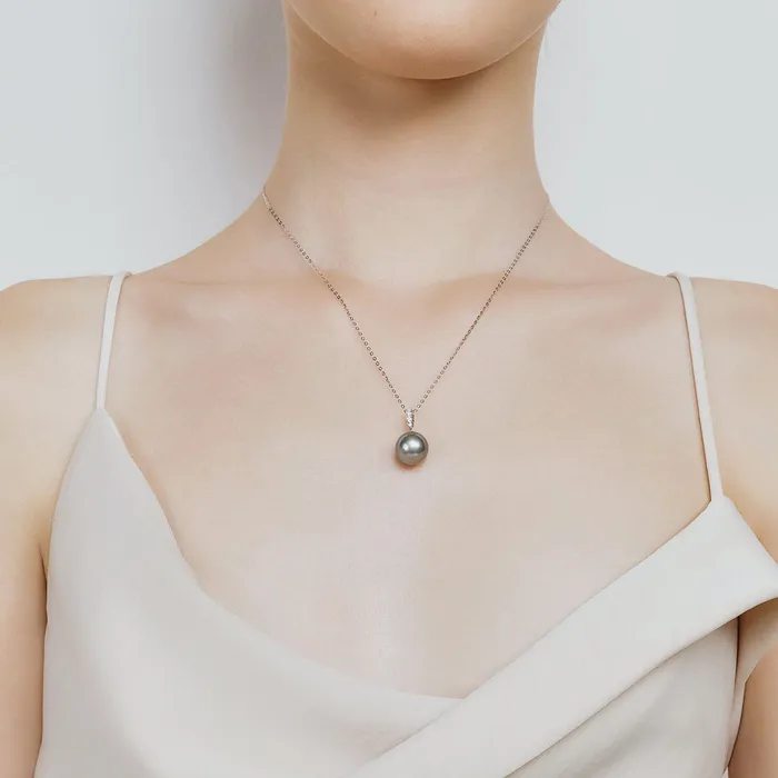 Pearly Lustre Necklaces Saltwater Tahitian Pearl 18K Solid Gold Necklace KN00253