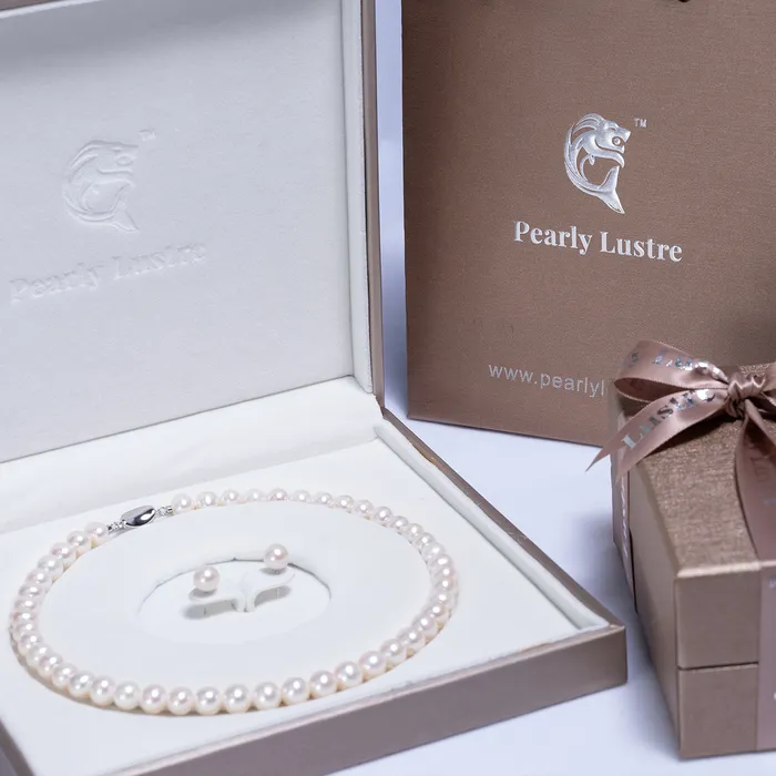 Pearly Lustre Necklaces Top Grade White Freshwater Pearl Necklace WN00043