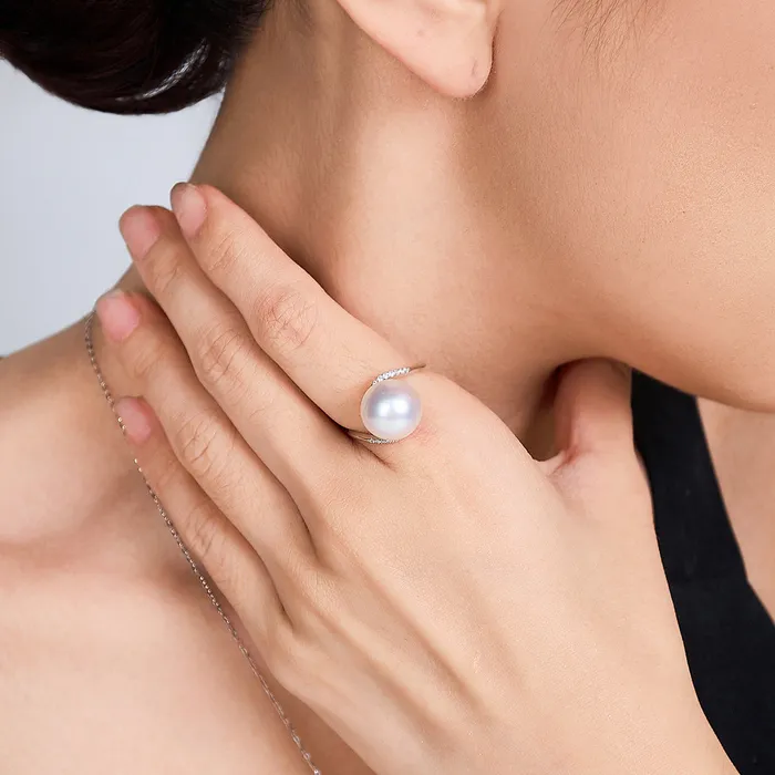 Pearly Lustre Rings 18K Gold Australian White South Sea Pearl Ring KR00099