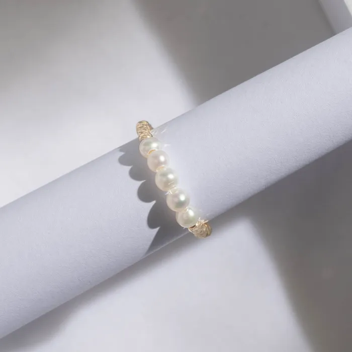 Pearly Lustre Rings 18k Solid Gold Freshwater Pearl Ring KR00035
