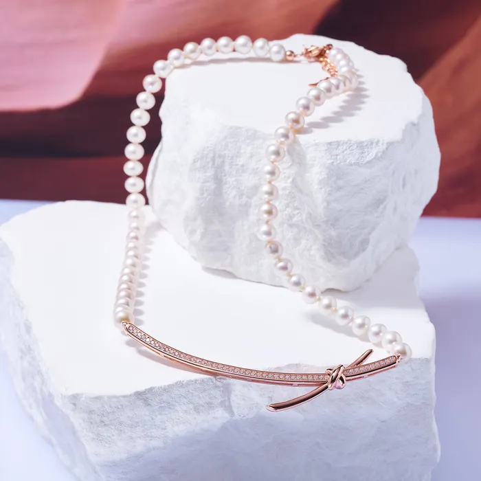 Pearly Lustre Top Lustre Freshwater Pearl Necklace WN00652 X Collection Necklaces