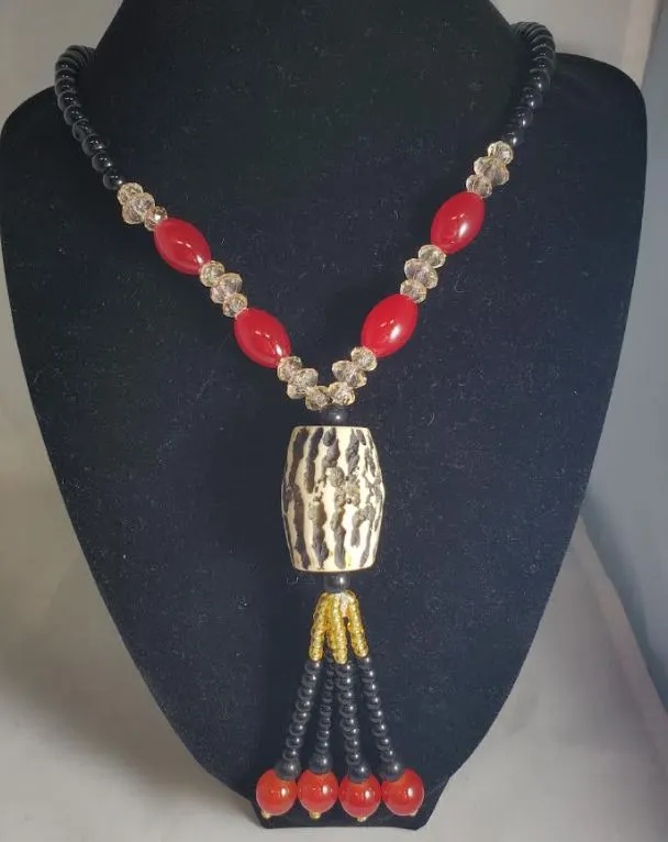 polly N1746 Black Red Bead Glass Long Necklace With Free Earrings Necklaces
