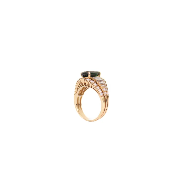 PreOwned Green Garnet and Diamond Ring STORE 5a Rings