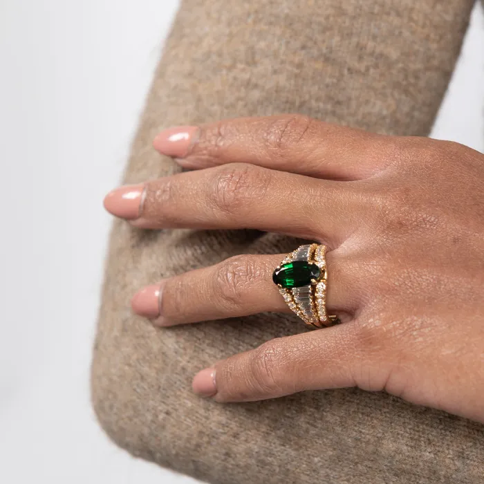 PreOwned Green Garnet and Diamond Ring STORE 5a Rings