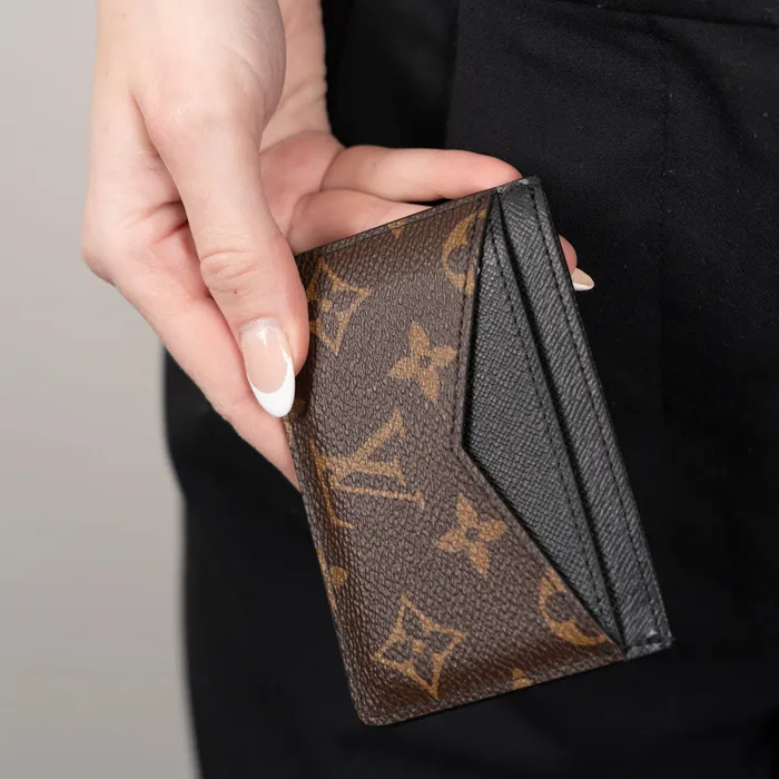 PreOwned Louis Vuitton Monogram Macassar Neo Card Holder Louis Vuitton Earrings