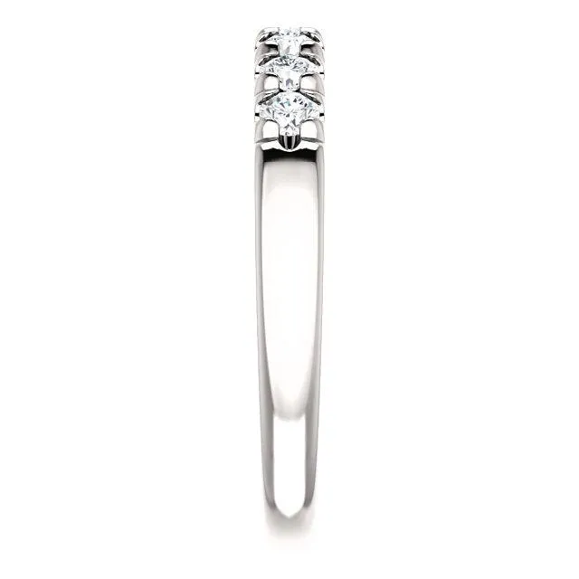 Rings Fire Brilliance Clover Round Moissanite French Pave Anniversary Band
