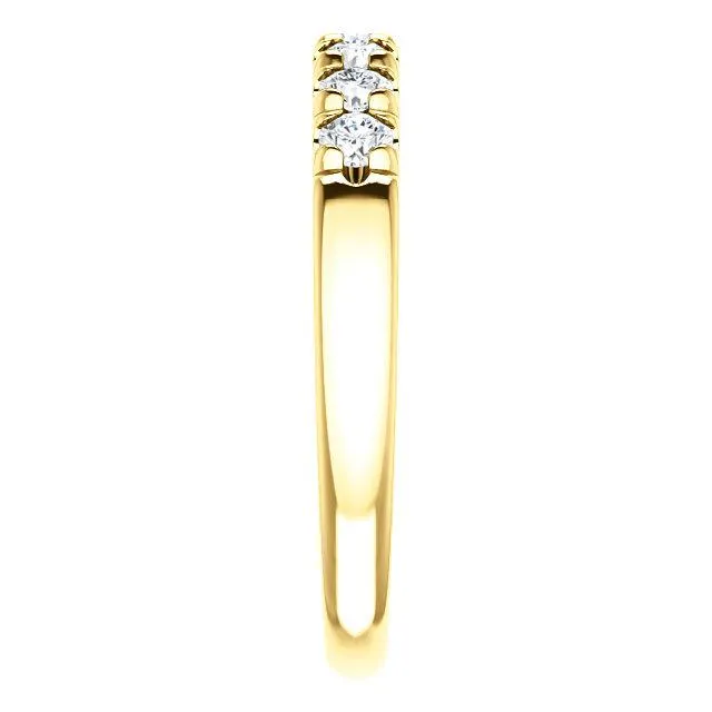 Rings Fire Brilliance Clover Round Moissanite French Pave Anniversary Band