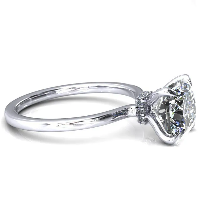 Rings Fire Brilliance Liyana Cushion Moissanite 4 Claw Prong Micro Pave Diamond Accent Neck Ring Engagement Ring