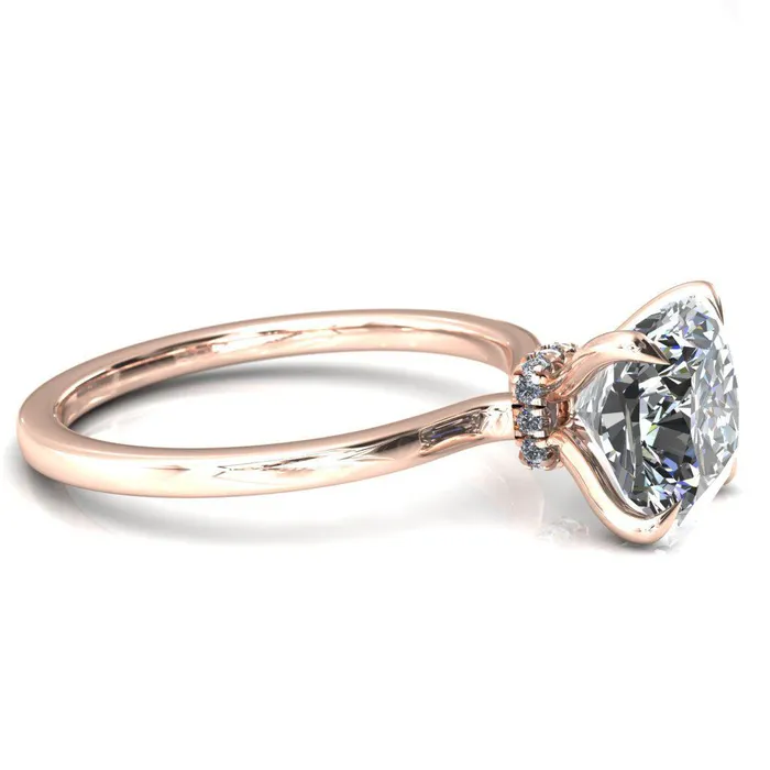 Rings Fire Brilliance Liyana Cushion Moissanite 4 Claw Prong Micro Pave Diamond Accent Neck Ring Engagement Ring