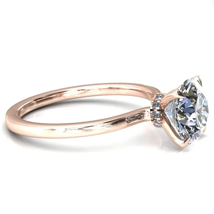 Rings Fire Brilliance Liyana Round Center Stone 4 Claw Prong Micro Pave Diamond Accent Neck Ring Engagement Ring