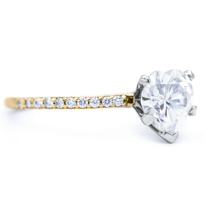 Rings Heart Moissanite 5 Prongs Diamond Accent Ice Cathedral Solitaire Ring Fire Brilliance 
