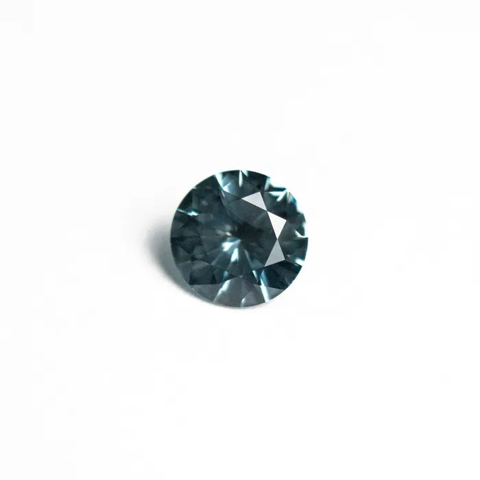 Rings Misfit Gems 067ct 543x540x327mm Round Brilliant Sapphire 2540001
