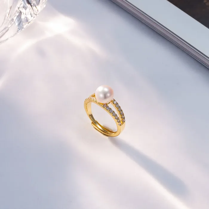 Rings Pearly Lustre New Yorker Freshwater Pearl Ring WR00253