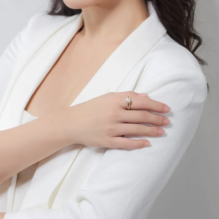 Rings Pearly Lustre New Yorker Freshwater Pearl Ring WR00253