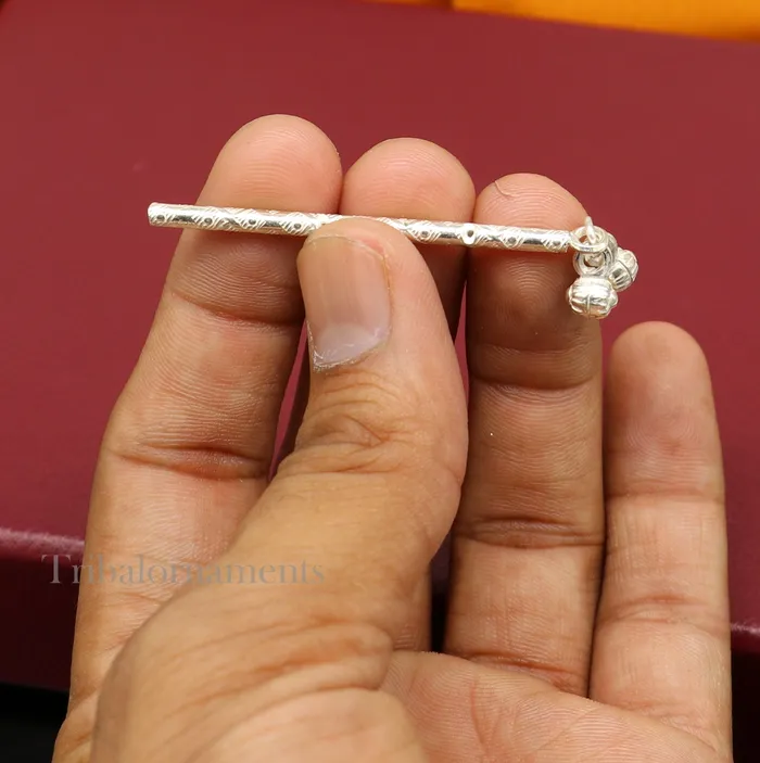 Rings Vintage design small flute Solid silver handmade idol krishna flute silver bansuri laddu gopala flute little krishna flute puja art su504 TRIBAL ORNAMENTS