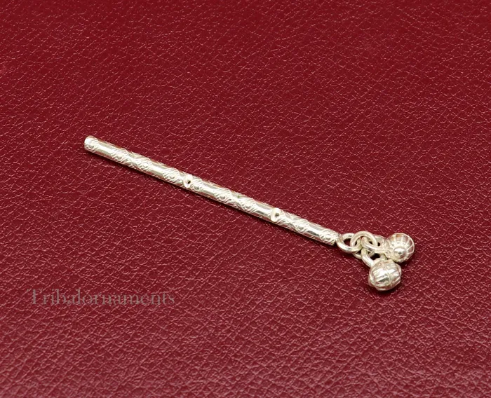 Rings Vintage design small flute Solid silver handmade idol krishna flute silver bansuri laddu gopala flute little krishna flute puja art su504 TRIBAL ORNAMENTS
