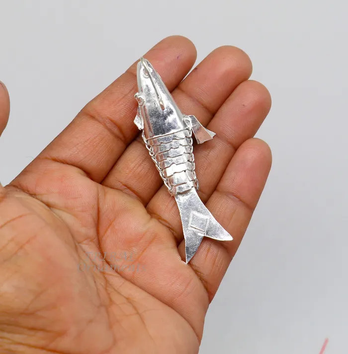 Solid silver handmade silver fish Lord vishnu avatar Matsya Silver Puja Fish For Prosperity And Good Luck best collectible art su901 TRIBAL ORNAMENTS Necklaces