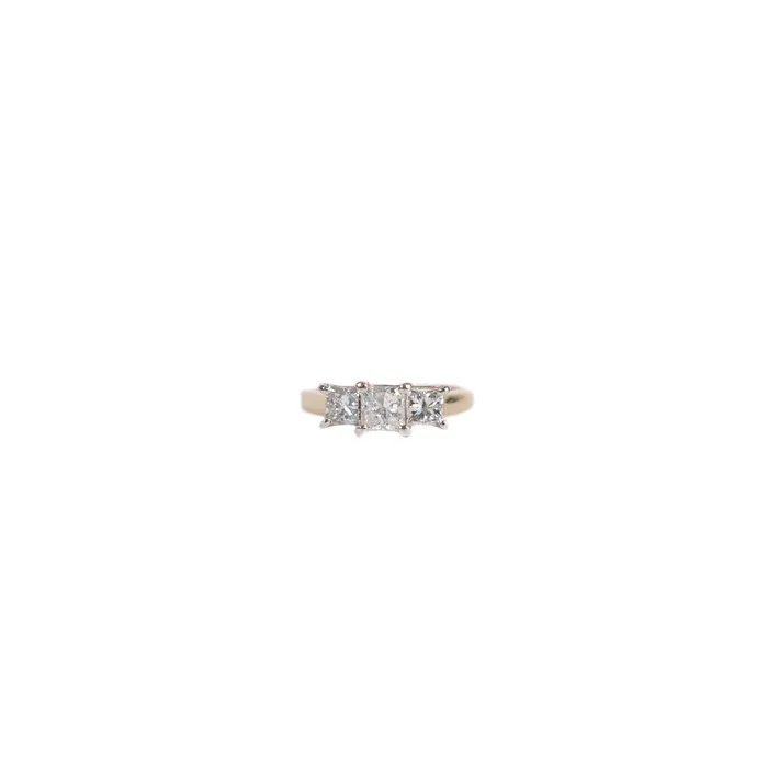 STORE 5a Luxury Preowned Goods PreOwned Diamond Three Stone Engagement Ring Rings