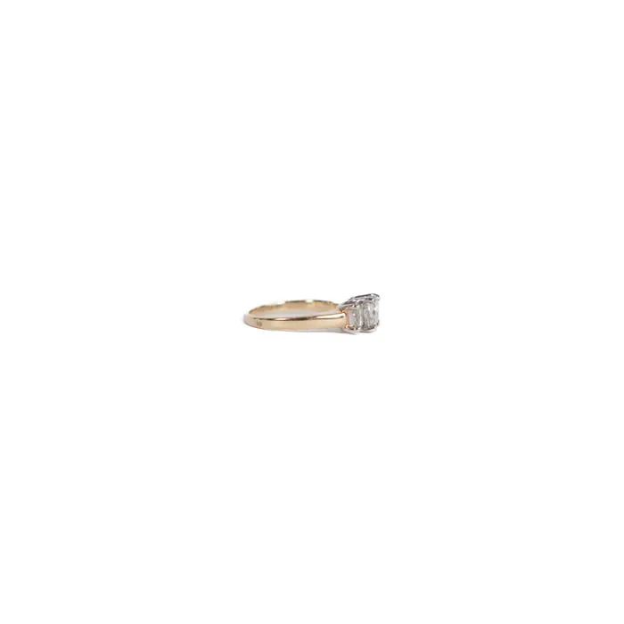 STORE 5a Luxury Preowned Goods PreOwned Diamond Three Stone Engagement Ring Rings