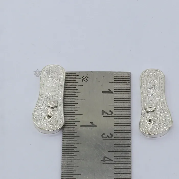 TRIBAL ORNAMENTS 1 sterling silver handmade Charan paduka or slippers for idol krishna laddu gopala little krishna or Vshnu Narayana puja art su1301 Necklaces TRIBAL ORNAMENTS 1 sterling silver handmade Charan paduka or slippers for idol krishna laddu gopala little krishna or Vshnu Narayana puja art su1301 Necklaces