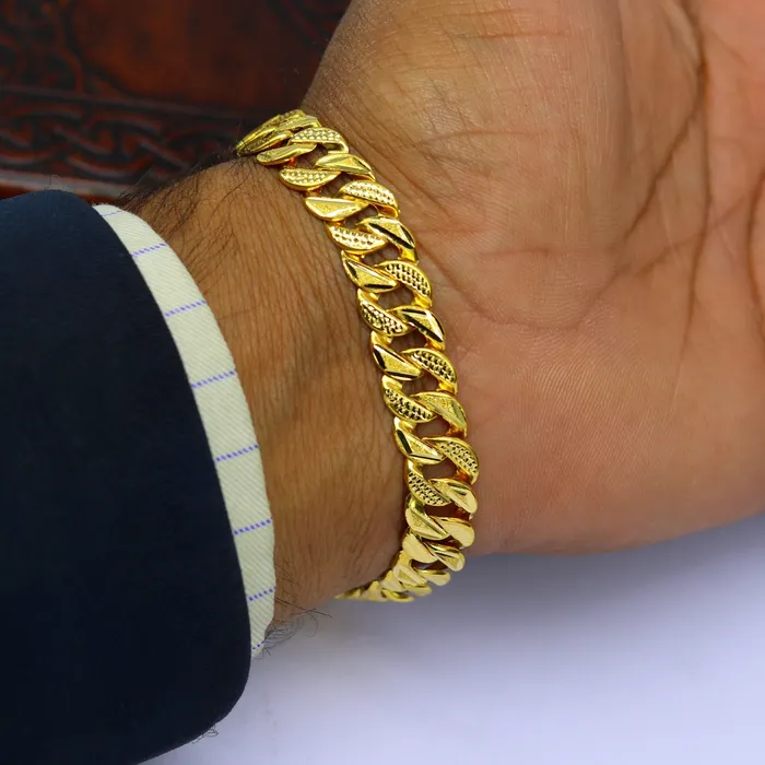 TRIBAL ORNAMENTS Bracelets 8859 22kt yellow gold custom stylish design fabulous flexible link bracelet best gift unisex personalized gold fancy jewelry br44