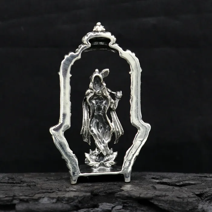 TRIBAL ORNAMENTS Necklaces 925 Sterling silver handmade antique design Idols Lord krishna with flute standing Statue figurine puja articles decorative gift art16