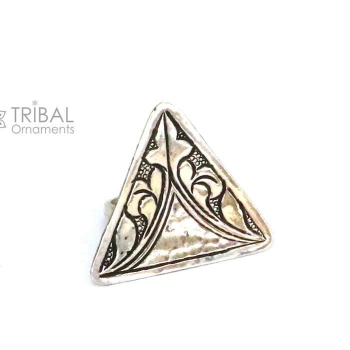 TRIBAL ORNAMENTS Rings Triangle shape Traditional cultural design 925 sterling silver adjustable ring best tribal ethnic jewelry Navratri dance jewelry sr388