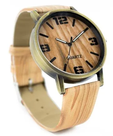 W456 Beige Woodgrain Quartz Watch 01 Watches