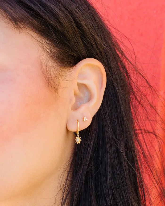 WANTME Earrings Dangling Sun Huggies